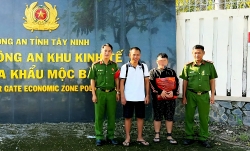 cong an tinh tay ninh giai cuu thieu nien 15 tuoi suyt bi lua sang campuchia