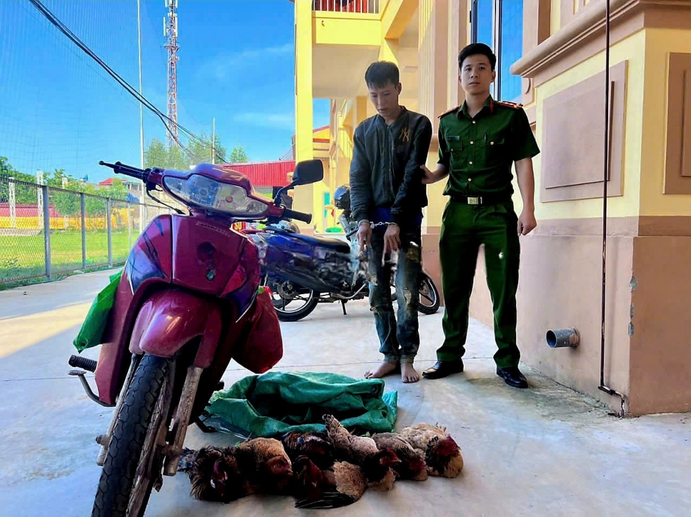 Bắc Ninh: Công an xã Bảo Đài truy bắt đối tượng nghiện ma túy trộm cắp tài sản Bắc Ninh: Công an xã Bảo Đài truy bắt đối tượng nghiện ma túy trộm cắp tài sản