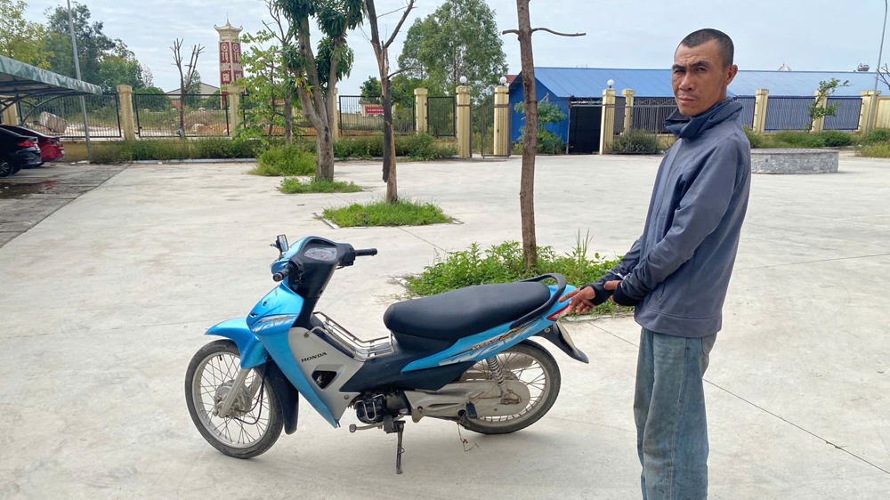 Bắc Ninh: Công an phường Vân Hà bắt giữ đối tượng nghiện ma túy trộm cắp xe mô tô