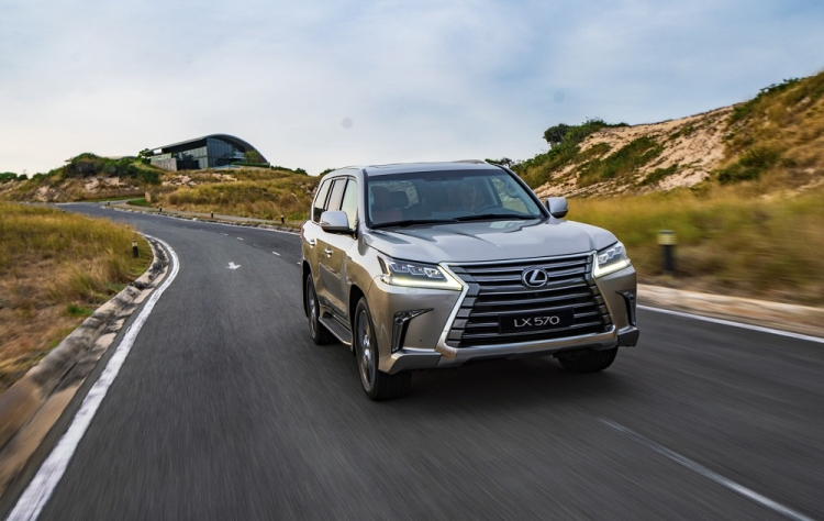 Lexus Việt Nam giới thiệu Lexus LX 570 phiên bản mới 2020