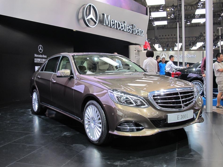 Gần 400.000 xe Mercedes-Benz E-Class sẽ bị triệu hồi tại Trung Quốc