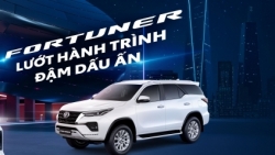 Toyota Việt Nam chính thức giới thiệu  Fortuner 2022 - “Lướt hành trình, Đậm dấu ấn”