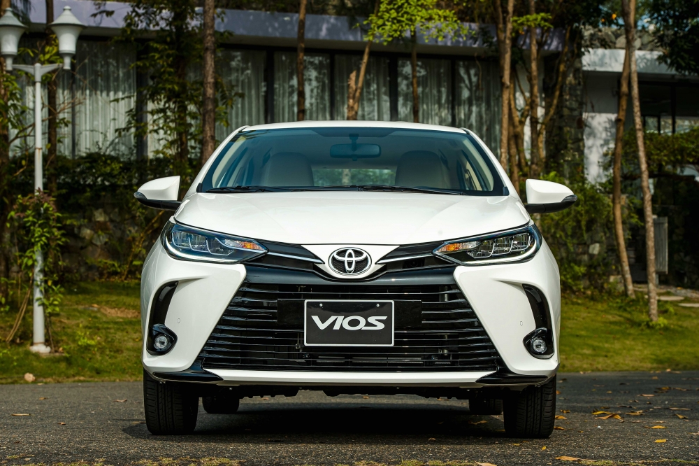 Toyota Việt Nam công bố doanh số bán hàng tháng 10/2022