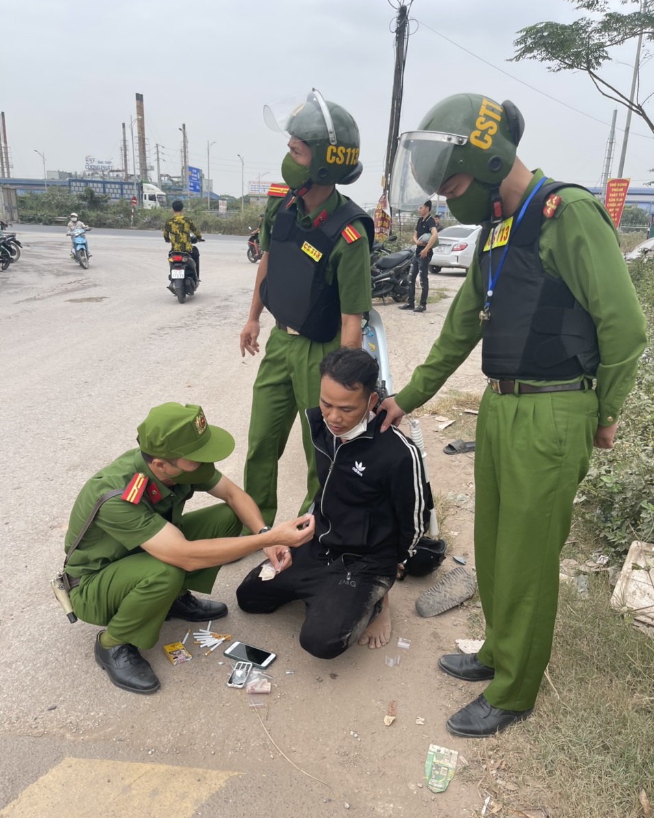 Bắc Giang: Bắt giữ đối tượng tàng trữ trái phép chất ma túy