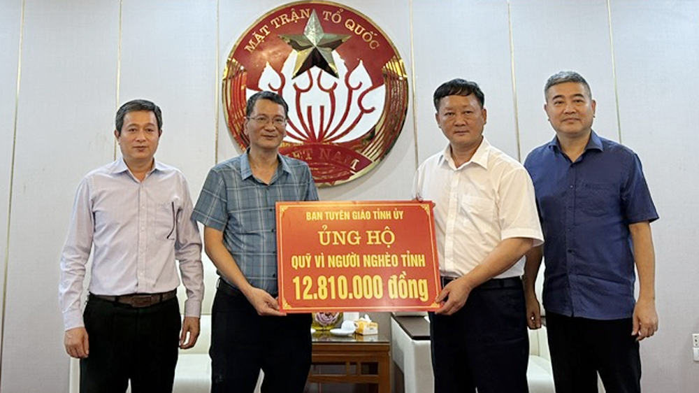 Bắc Giang: Gần 148 triệu đồng ủng hộ quỹ “Vì người nghèo”