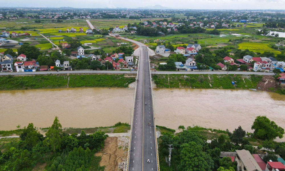 Thông xe cầu Hòa Sơn nối Bắc Giang - Thái Nguyên