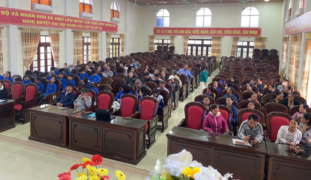 Tuổi trẻ Hưng Yên lan tỏa tinh thần chuyển đổi số đến từng hộ dân