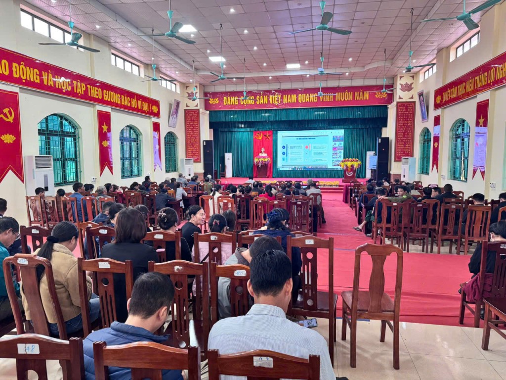 Tuổi trẻ Hưng Yên lan tỏa tinh thần chuyển đổi số đến từng hộ dân