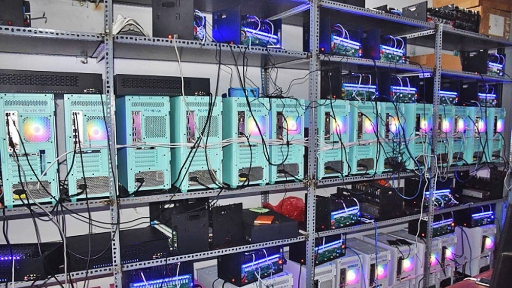 Đà Nẵng: Triệt phá đường dây cung cấp tài khoản mạng xã hội cho tội phạm Campuchia