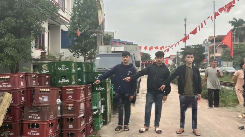 Bắc Ninh: Gần 30 thanh thiếu niên mang hung khí gây rối, náo loạn đường phố trong đêm