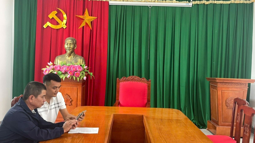 Công an phường Tiền Phong kịp thời hỗ trợ người dân lấy lại gần 500 triệu đồng chuyển nhầm