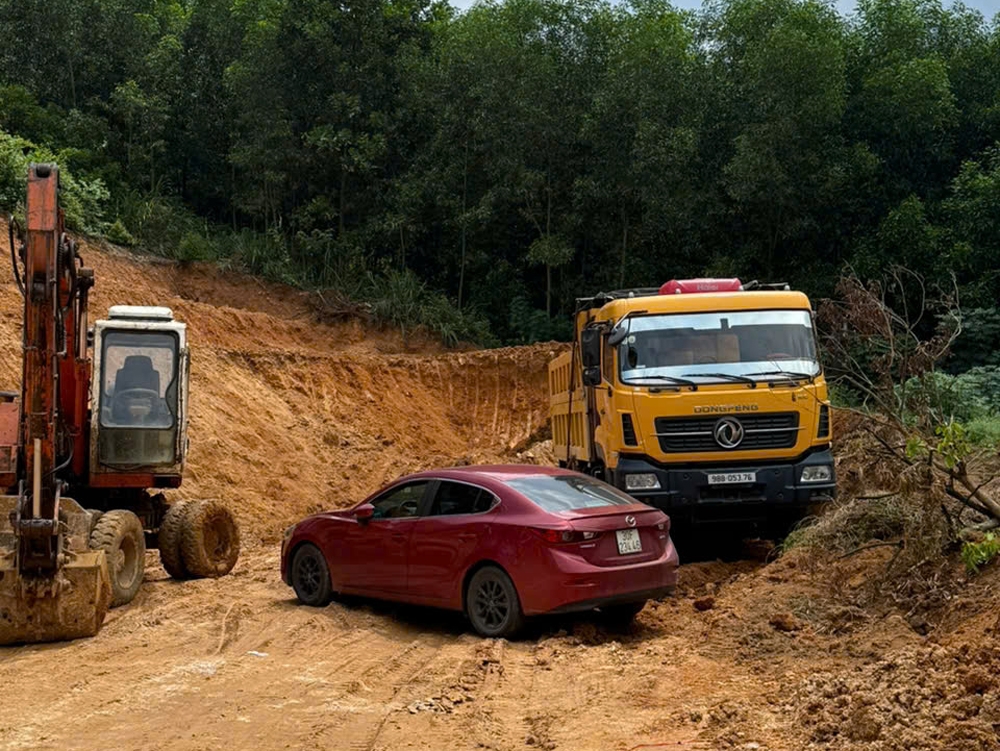 Bắc Ninh: Xử phạt 45 triệu đồng người khai thác đất trái phép tại Lục Sơn