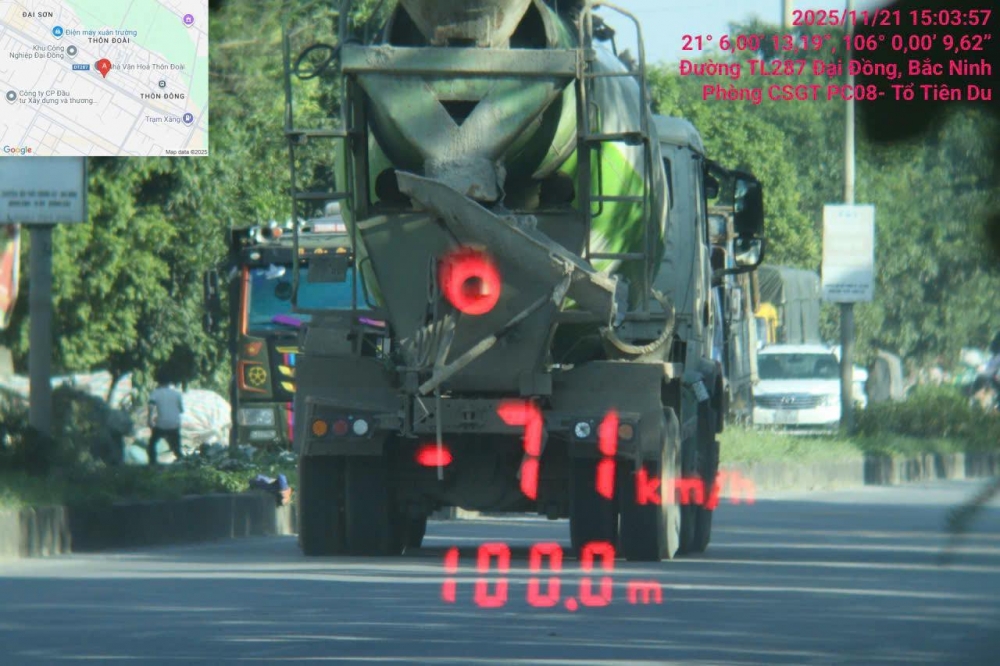 Bắc Ninh: Xử lý xe bê tông chạy quá tốc độ, biển số sau bị che kín bùn đất Bắc Ninh: Xử lý xe bê tông chạy quá tốc độ, biển số sau bị che kín bùn đất