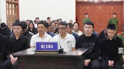 Ninh Bình: Làm giả hàng nghìn giấy phép lái xe, 13 bị cáo lĩnh án