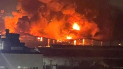 bac ninh chay lon tai nha may san xuat san pham tu giay o kcn tien son