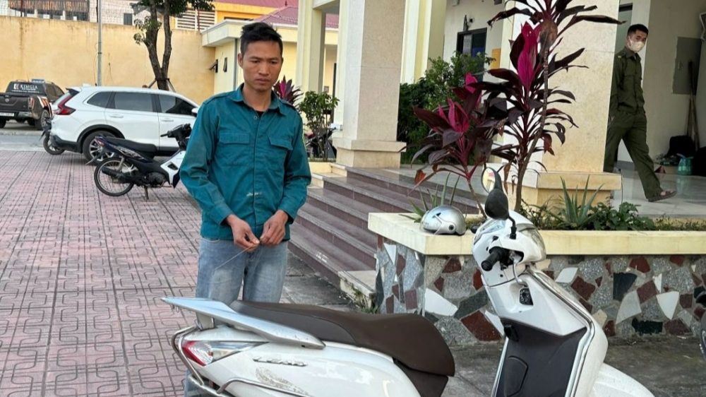 Bắc Ninh: Làm rõ đối tượng cậy cốp xe trộm tiền của phụ huynh tại trường mầm non