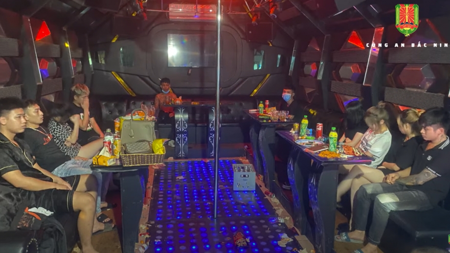 Bắc Ninh: Nhiều đối tượng dương tính với ma túy trong quán Karaoke đã bị đình chỉ hoạt động
