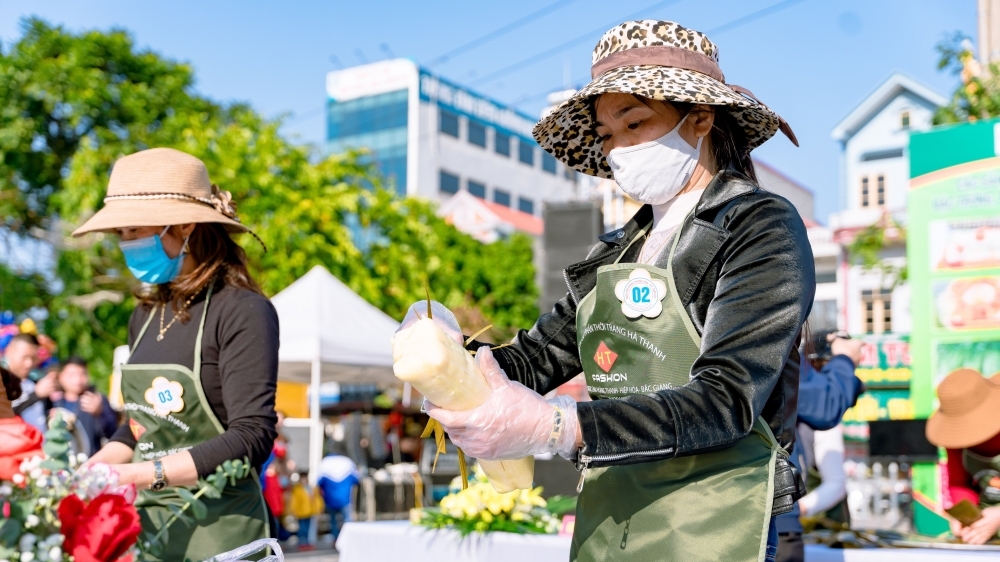 Ngày hội “Bánh Chưng Vân - Tết sum vầy” lan tỏa tinh thần đoàn kết, tương thân tương ái