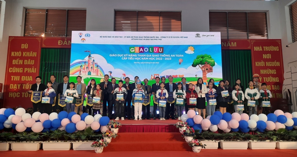 Giao lưu giáo dục kỹ năng tham gia giao thông an toàn cấp tiểu học tại tỉnh Phú Thọ