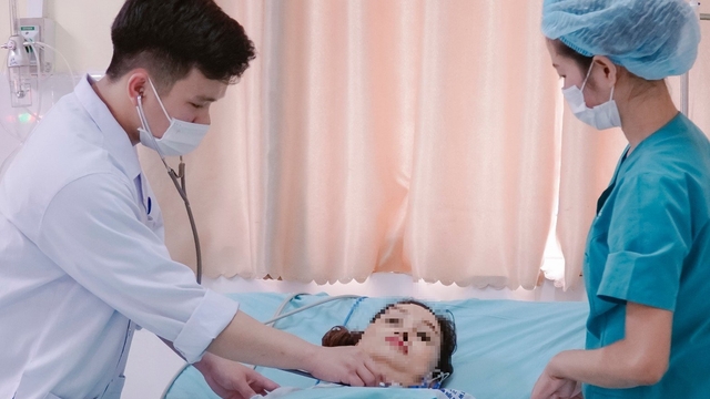Cứu sống nữ bệnh nhân trẻ có máu đục như sữa