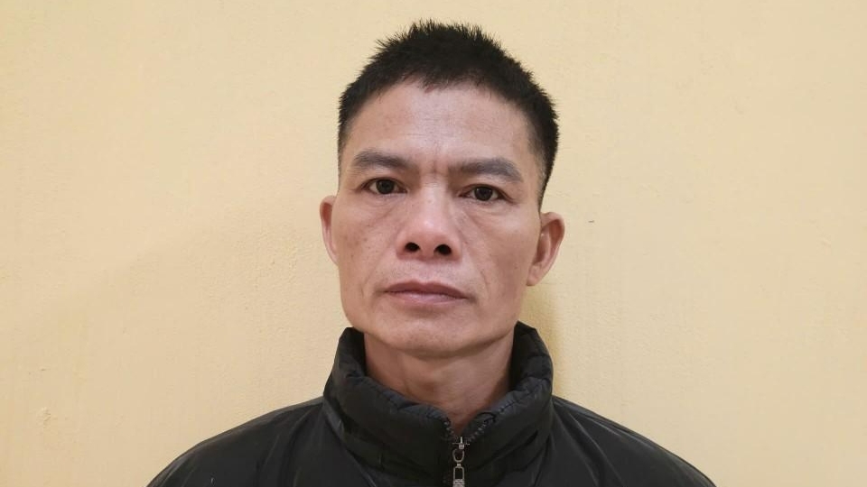 Bắt quả tang đối tượng tàng trữ trái phép chất ma túy tại phường Phượng Sơn