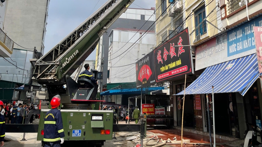 Bắc Ninh: Kịp thời dập tắt cháy nhà trọ, cứu an toàn 8 người mắc kẹt tại phường Nếnh