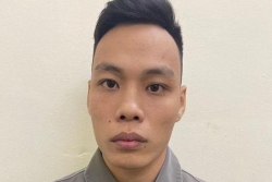 Bắt tú ông "biến hóa" ảnh của gái bán dâm rồi đăng lên mạng chào "hàng"