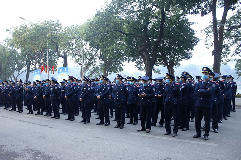 Các đơn vị chức năng của thành phố Hà Nội dự Lễ Phát động ra quân Năm An toàn giao thông 2021 và đợt cao điểm bảo đảm TTATGT Tết Nguyên đán và Lễ hội Xuân