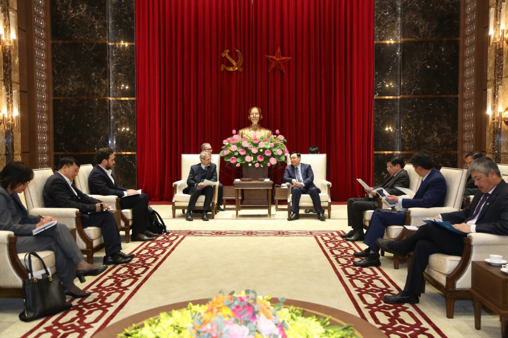 Quang cảnh buổi tiếp