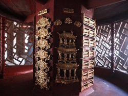 Bảo vật gần 300 năm tuổi, cao 9 tầng ở Bắc Ninh