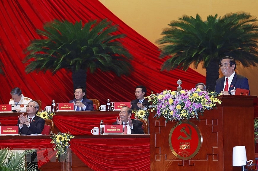 Ông Nguyễn Thanh Bình, Phó Trưởng ban Thường trực Ban Tổ chức Trung ương khóa XII thay mặt Ban kiểm phiếu Đại hội báo cáo kết quả, danh sách.