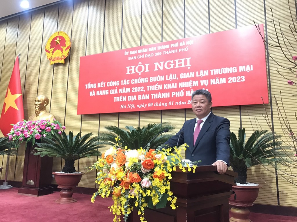 Phó Chủ tịch UBND thành phố Hà Nội Nguyễn Mạnh Quyền phát biểu chỉ đạo tại hội nghị