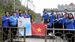 Truyền hơi ấm tuổi trẻ ở Thủ đô đến bà con vùng cao Mường Khương