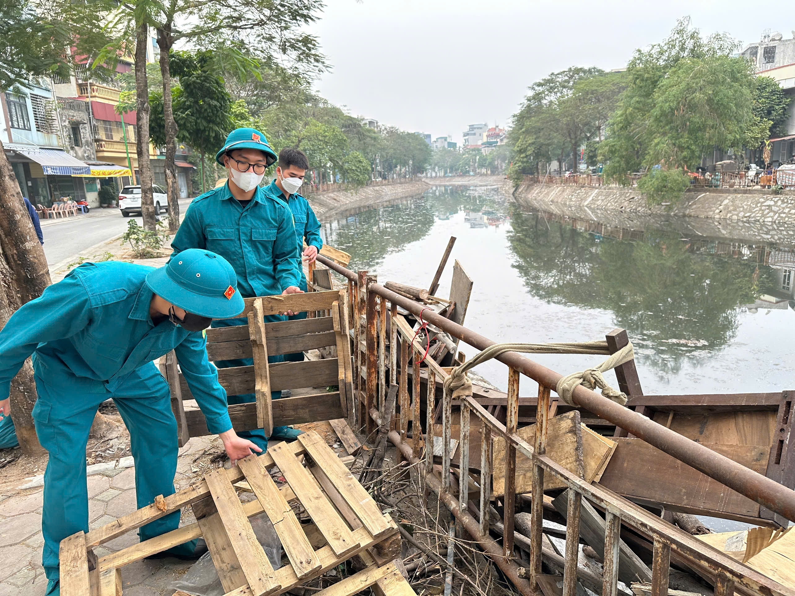 Phong trào “Sáng – Xanh – Sạch – Đẹp” ở Hoàng Mai: Nỗ lực và thách thức