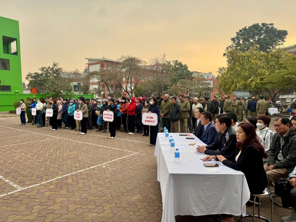 Chung tay giữ gìn sông Kim Ngưu, sông Sét