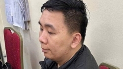 bat giu doi tuong gia danh shipper lua dao chiem doat tai san