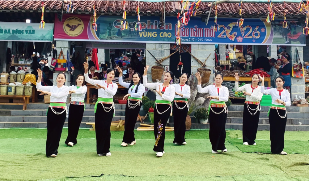 Làng Văn hoá các dân tộc dịp Tết Dương lịch nhộn nhịp hoạt động