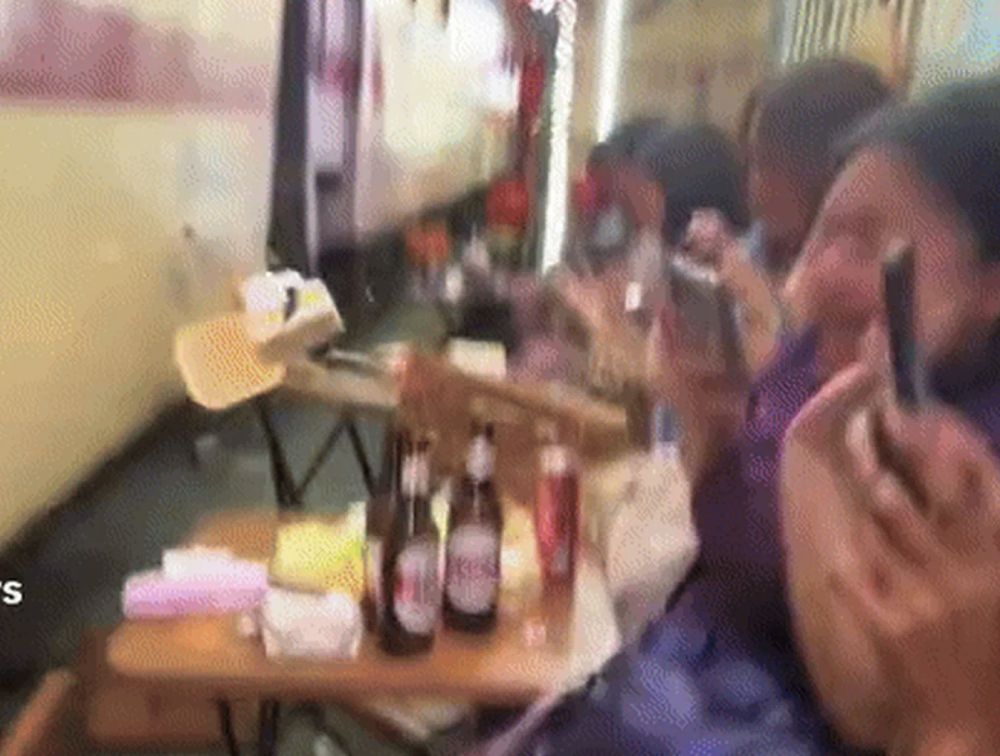 Hà Nội siết “điểm nóng” cà phê đường tàu, mở lối cho không gian di sản