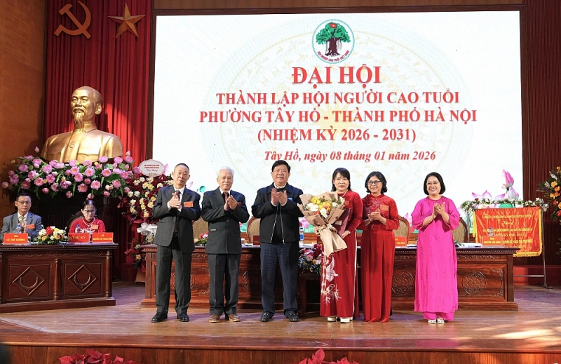 Tuổi cao   Gương sáng lan tỏa ở phường Tây Hồ