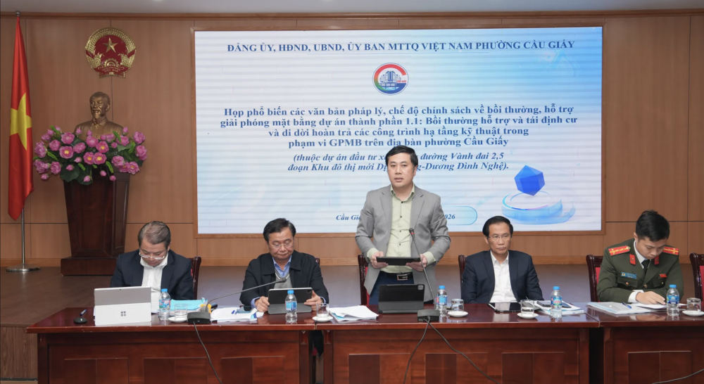 ông Ngô Ngọc Phương - Chủ tịch UBND phường Cầu Giấy 