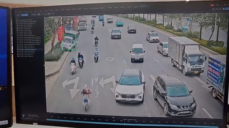 Camera AI “trực chiến” 24/7 siết kỷ cương đô thị