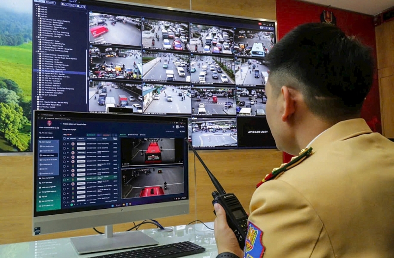 Camera AI “trực chiến” 24/7 siết kỷ cương đô thị