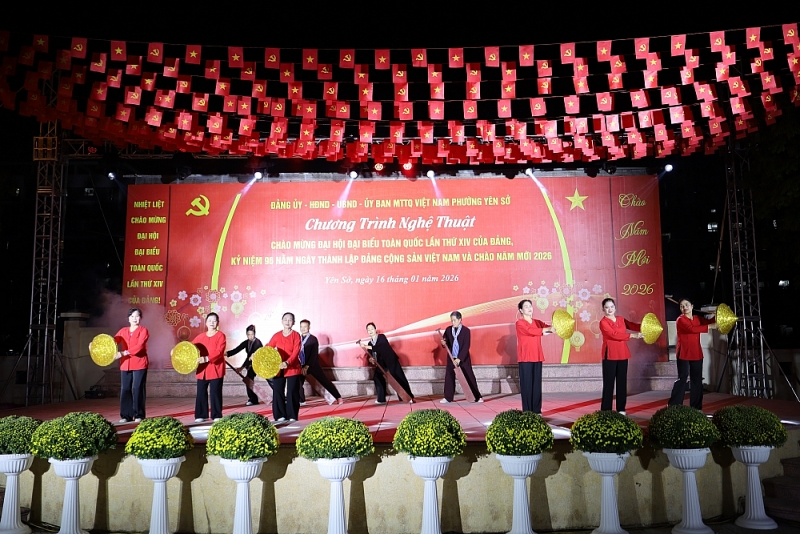 Tiết mục mở màn đêm diễn