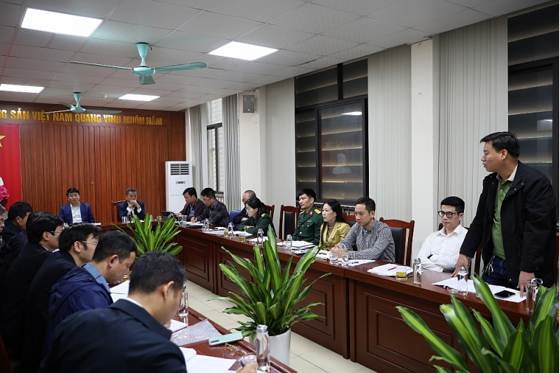 Lĩnh Nam kiên quyết xử lý trạm trộn vi phạm, chốt mốc dừng điện từ 31/1