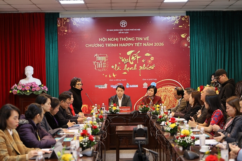 Nghệ nhân Nhân dân Phạm Thị Ánh Tuyết chia sẻ về văn hoá ăn Tết của người Hà Nội Nghệ nhân Nhân dân Phạm Thị Ánh Tuyết chia sẻ về văn hoá ăn Tết của người Hà Nội