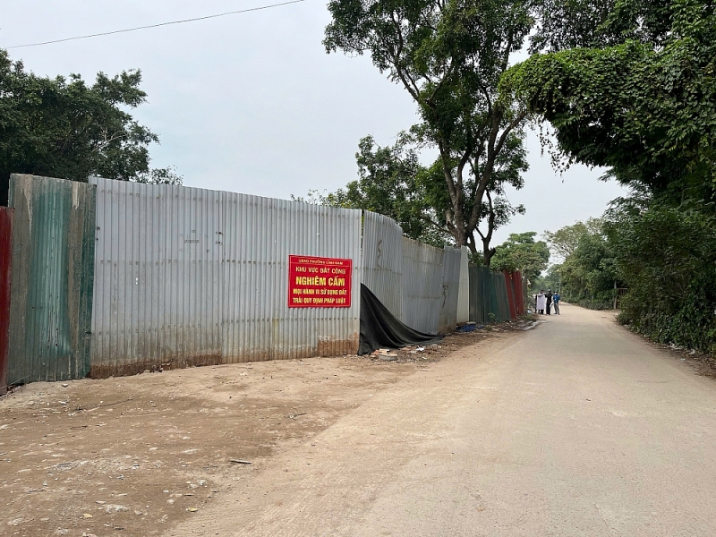 5.	Khu vực đất công được thu hồi và rào chắn tái lấn chiếm