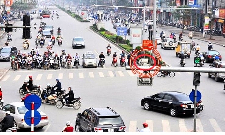 Camera AI hè phố đưa Nghị quyết chuyển đổi số vào cuộc sống Camera AI hè phố đưa Nghị quyết chuyển đổi số vào cuộc sống