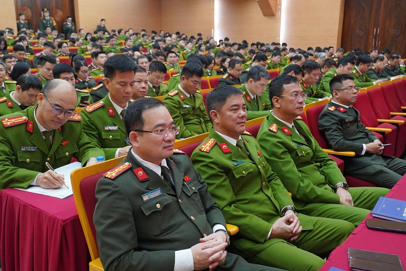 Đại biểu tham dự lớp tập huấn Đại biểu tham dự lớp tập huấn