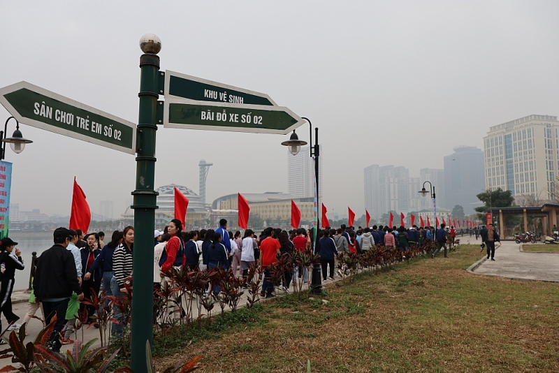 Biến ngày đi bộ thành nếp sống xanh - sạch - đẹp của phường Cầu Giấy