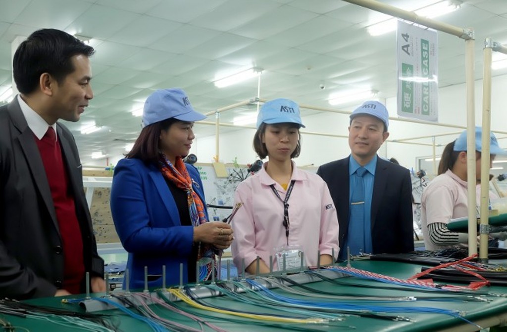 Công nhân, người lao động chủ động phòng chống dịch Corona, tích cực, hăng hái sản xuất sau kỳ nghỉ Tết